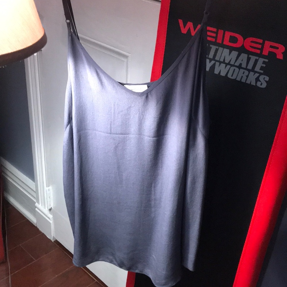 Camisole / tank top. Purple.